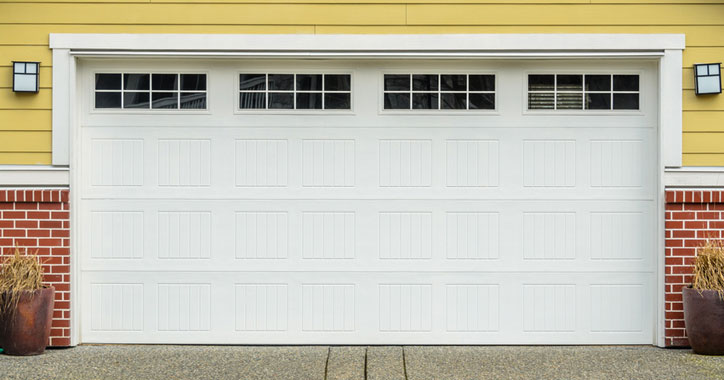 Off tracks garage door repair Greenfield